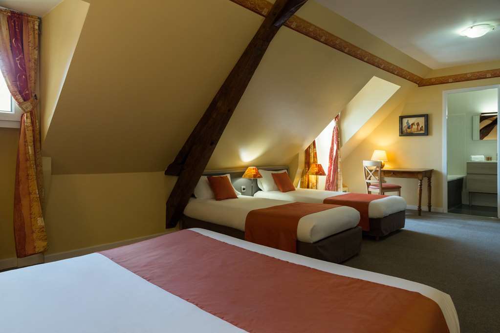 Hotel Henri IV Coutras Room photo